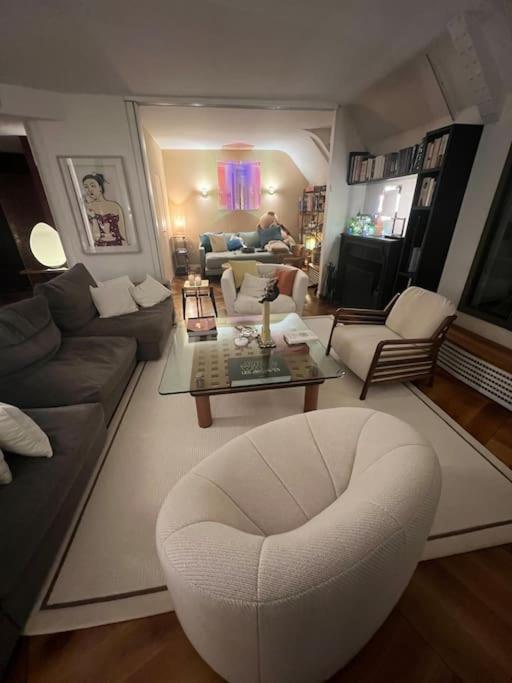 New Rbnb Eiffel Tower Rooftop 360 Terrace View And Parking Appartement Paris